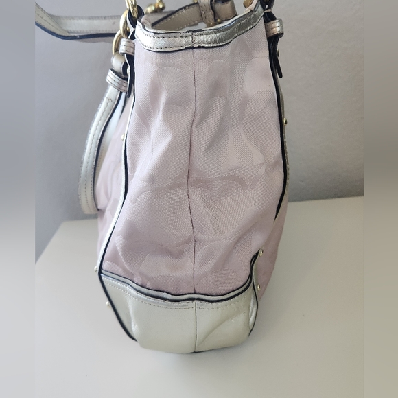 Coach Alexandra Signature Jacquard Tote - Picture 11 of 14